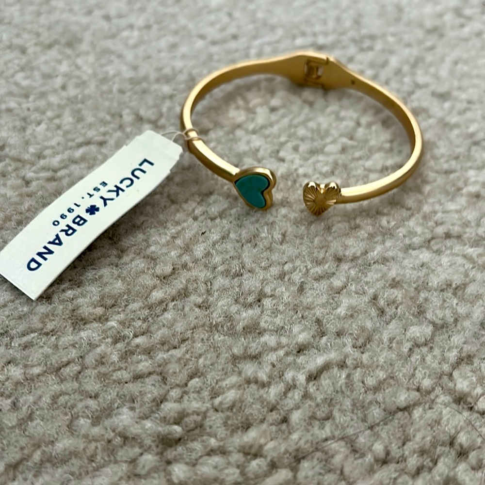 Lucky brand bracelet - Heart themed